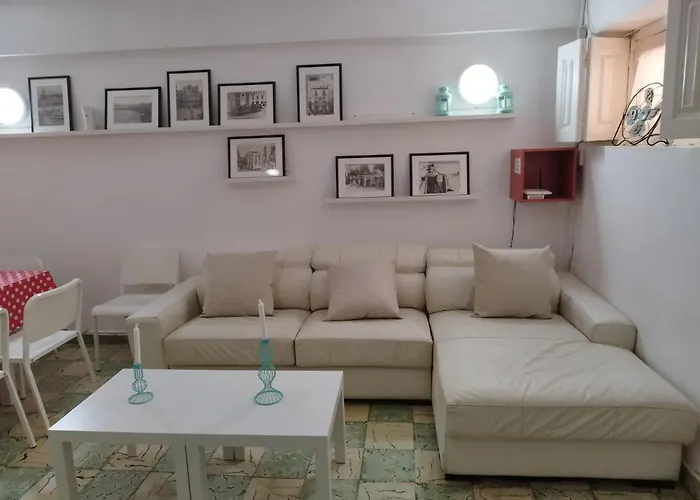 Big Flat In Historical Center For 7 Lejlighed Málaga